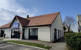 Kyriad Fontenay - Tresigny